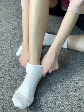 宝宝可爱风格袜子搭配