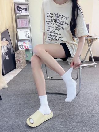 百款经典袜子穿搭指南