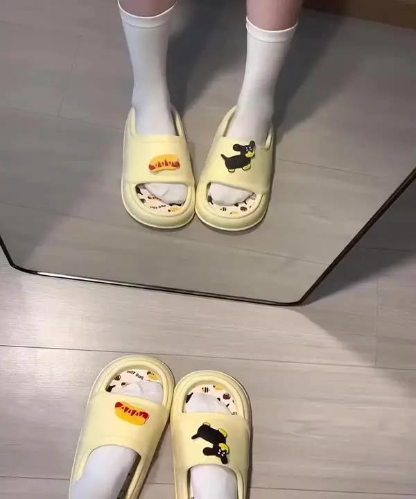 夏日凉爽防臭袜 透气孔设计