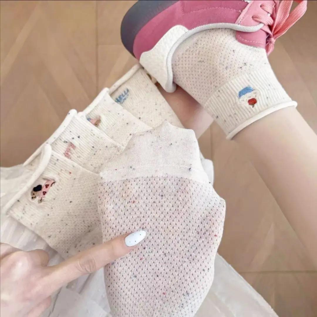 冬日必备:可爱毛茸茸堆堆袜配搭