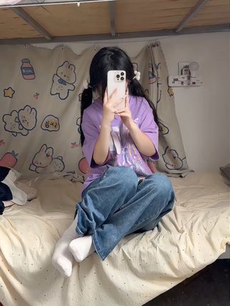 原标题:嘻嘻又有新袜了穿搭袜