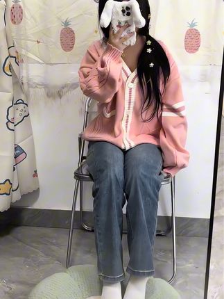 真丝袜 对镜拍不笑