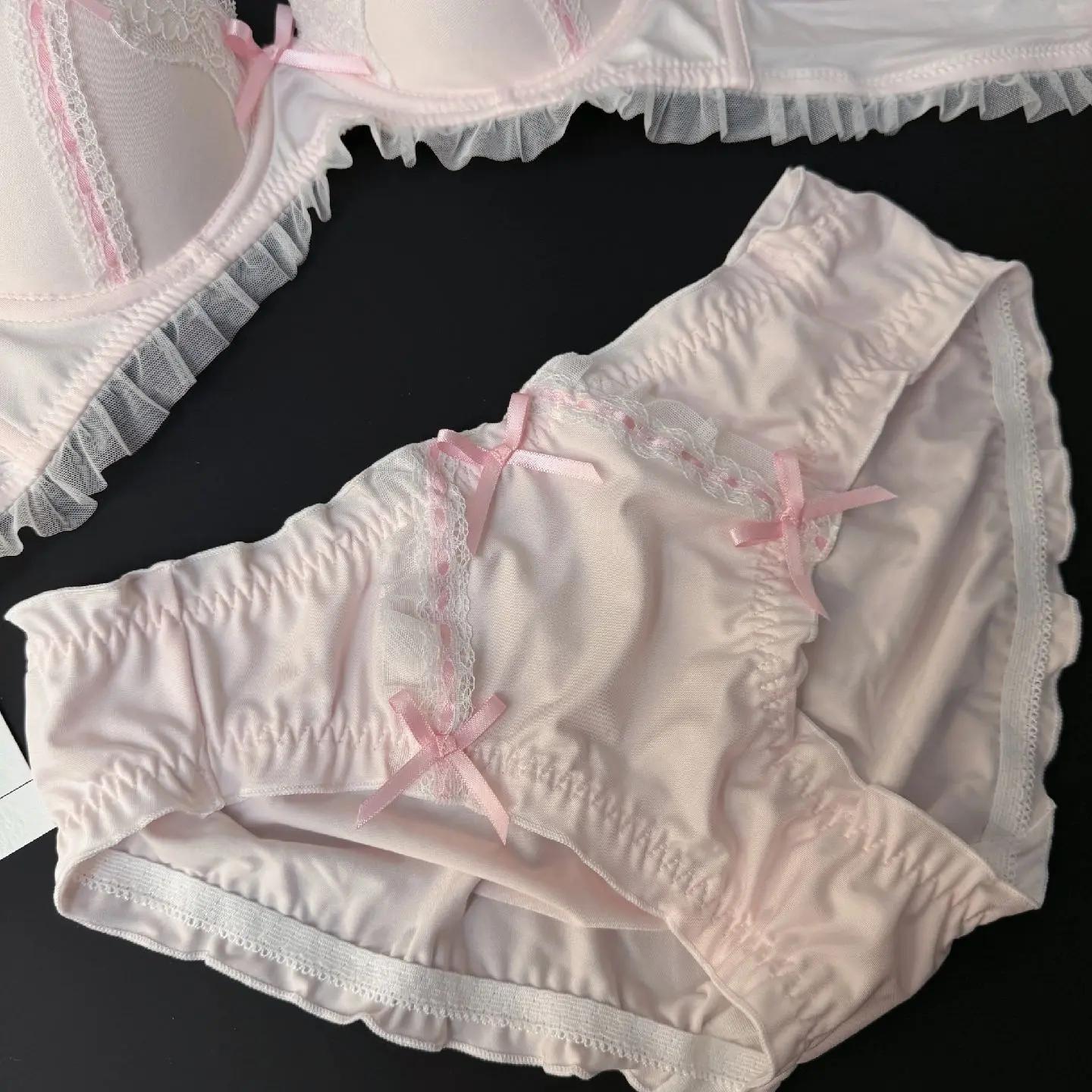 猫贩会员穿这套展现身体曲线优势的黑色内衣原味魅力