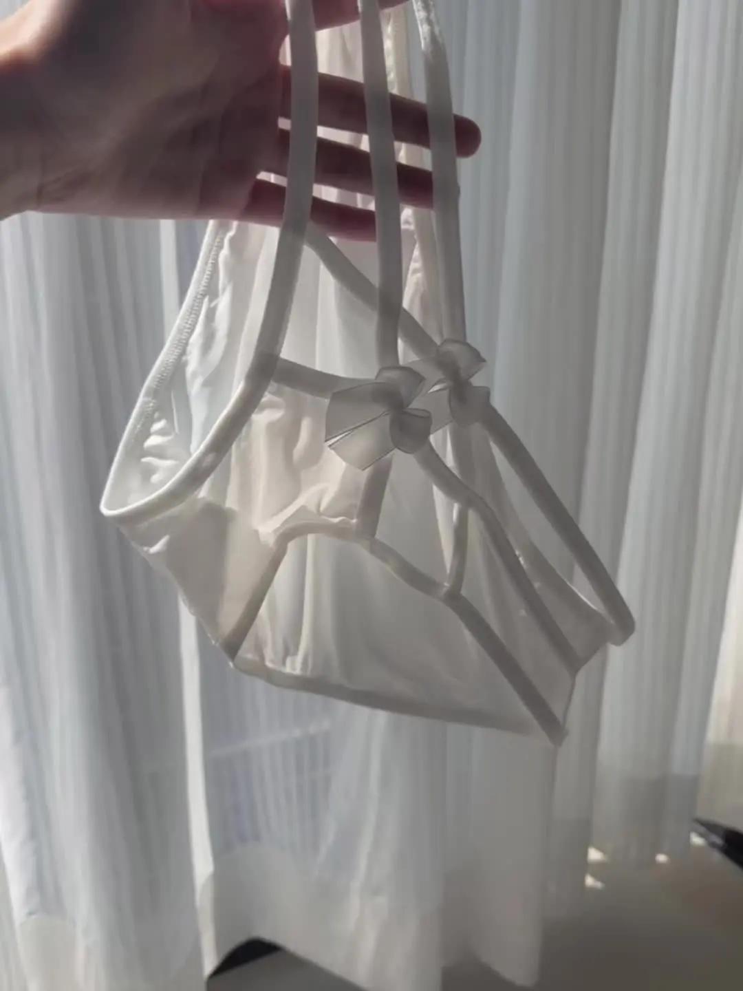 无痕聚拢文胸 自在贴合的原味体验