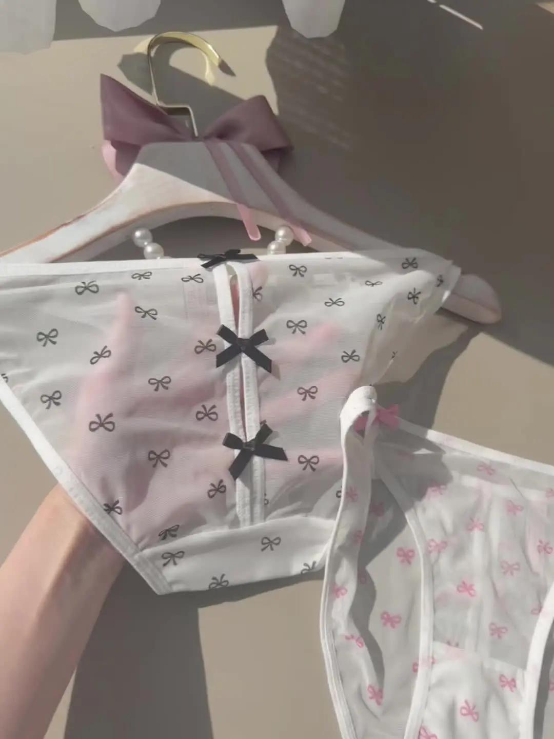 /"原味曲线文胸:真挚魅力与优雅自在/"