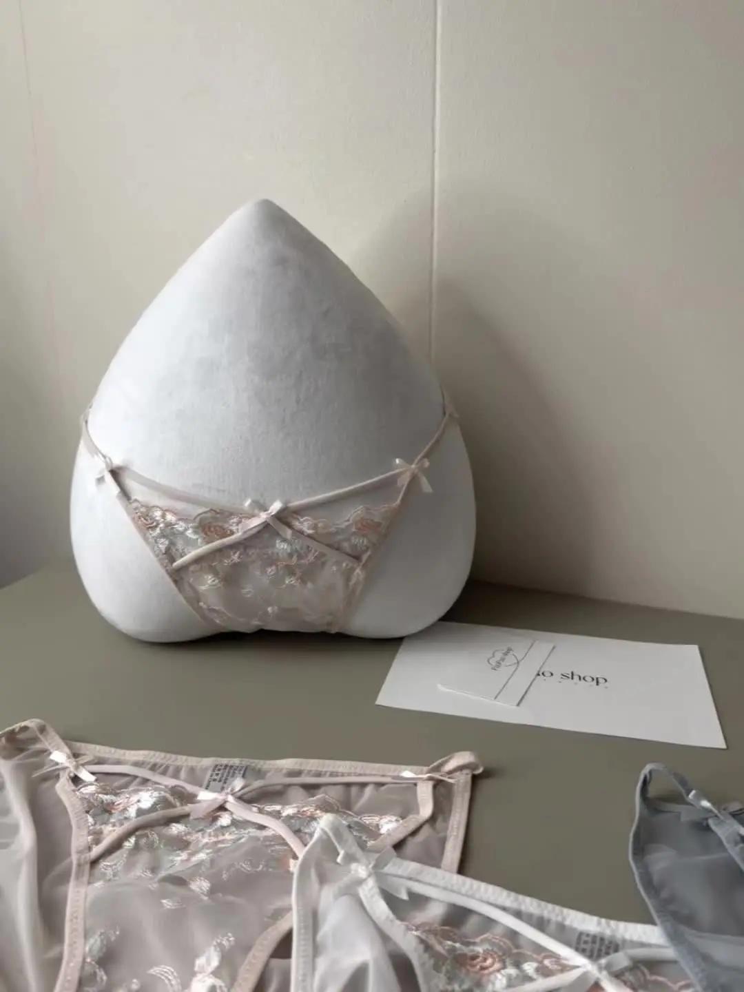 原味内裤的舒适触感令人难以抗拒