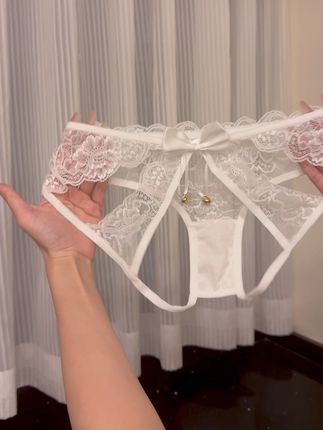 蜜桃小腹+酥胸=原味身材密码