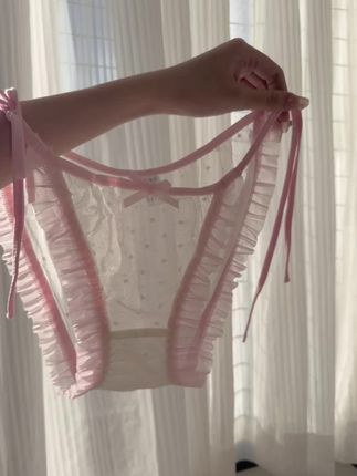 探索女性魅力:原味物语中的蜜大腿之谜