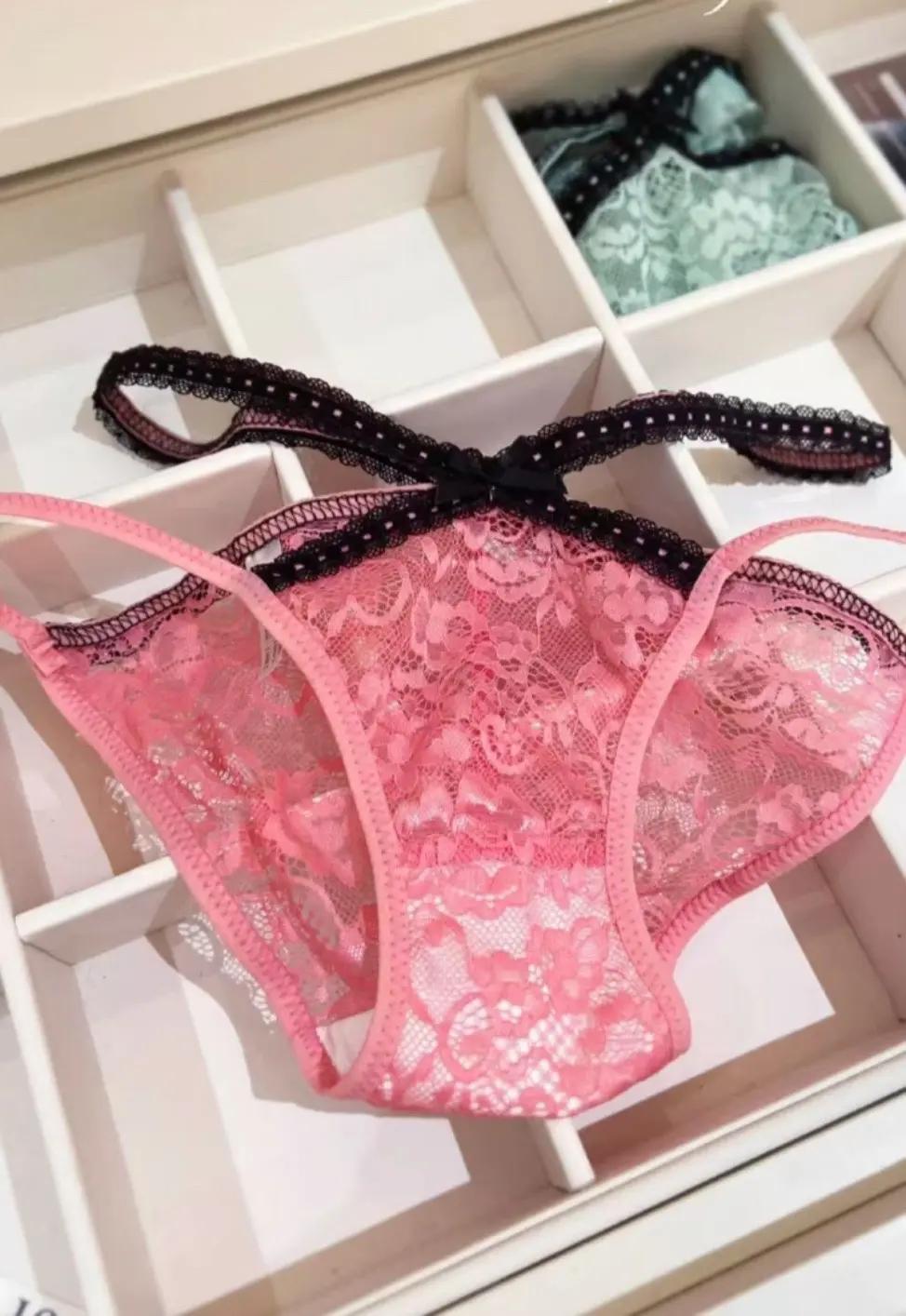 这是一款简约而性感的纯欲原味内裤,为您的辣妹穿搭增添一抹独特魅力。