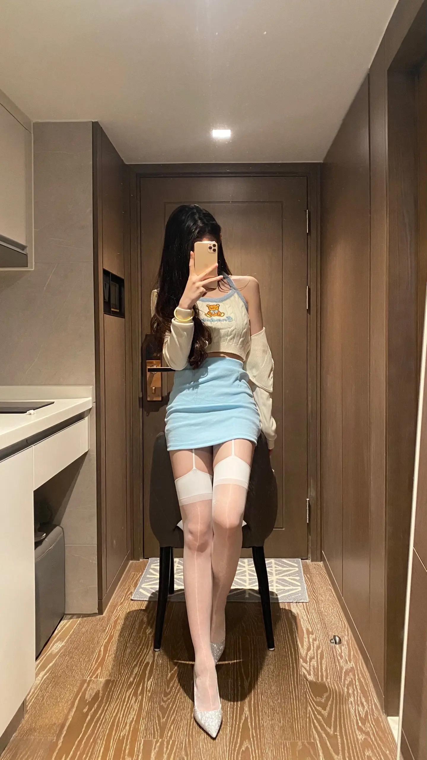 女生穿原味丝袜更要保持活力