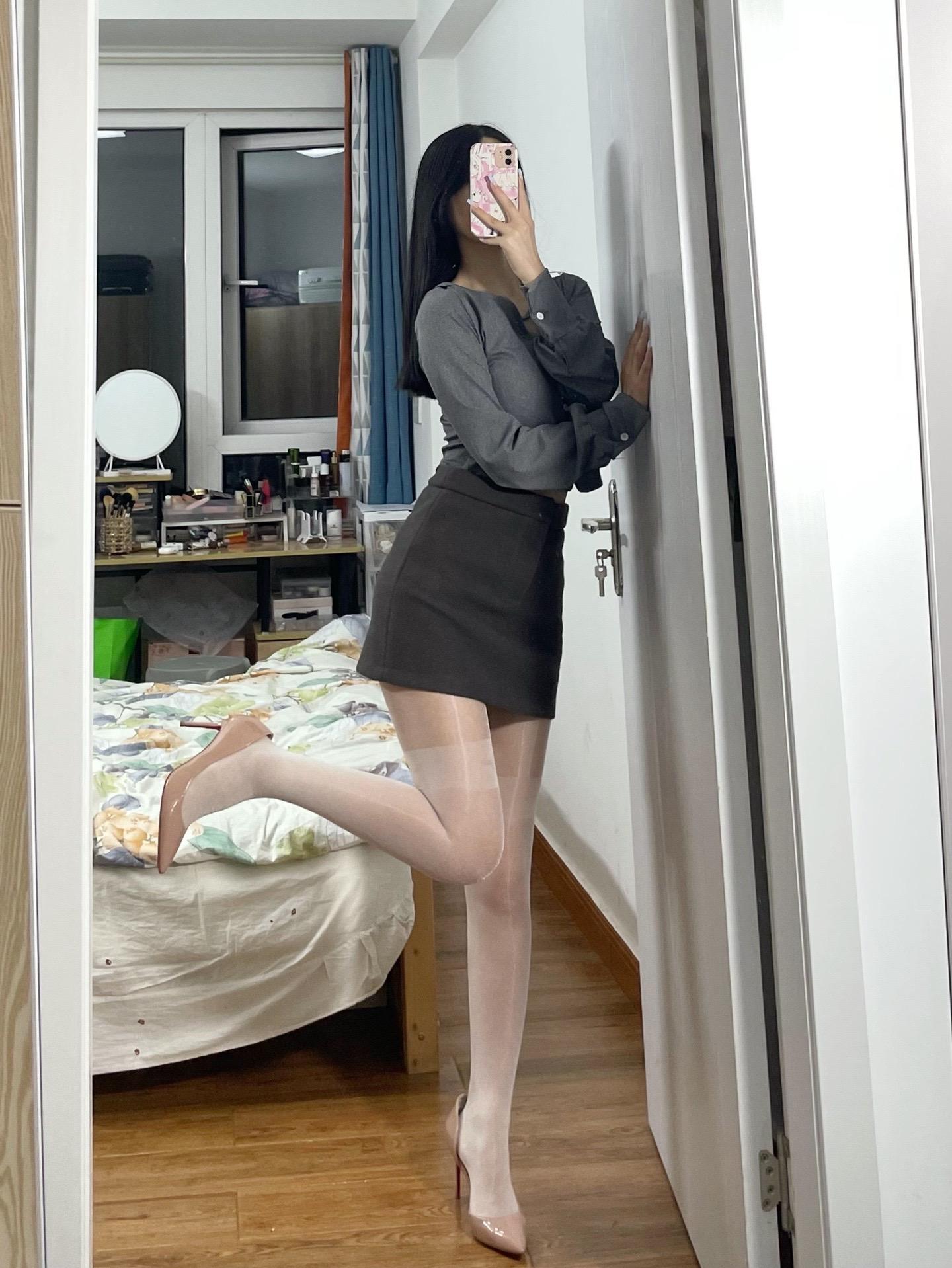 标题关键词优化:原味丝袜 柔软舒适显白增高