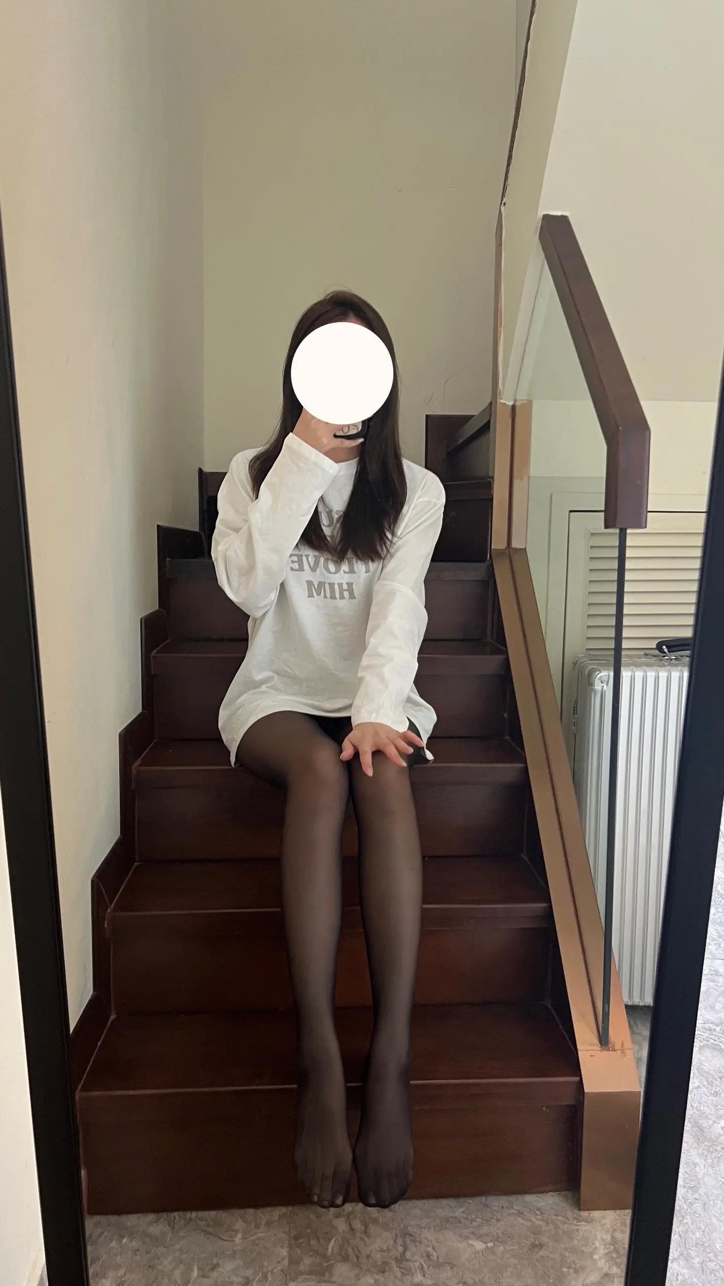 自在原味感穿搭黑丝自拍