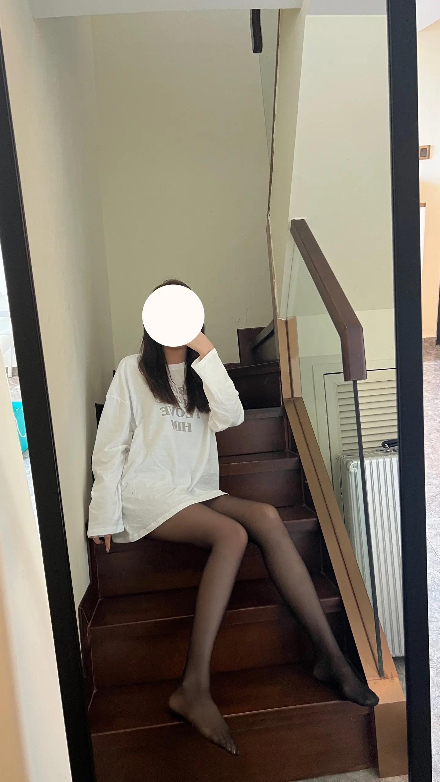 自在原味感穿搭黑丝自拍