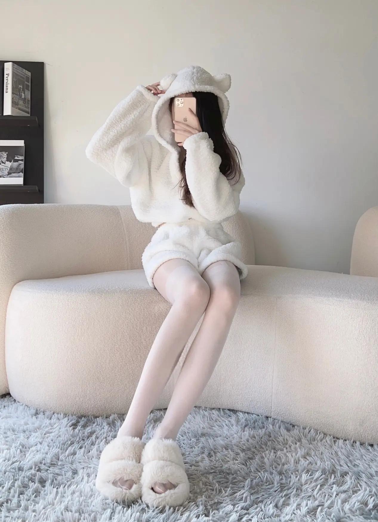 爱不需要反复触摸自己的原初本能