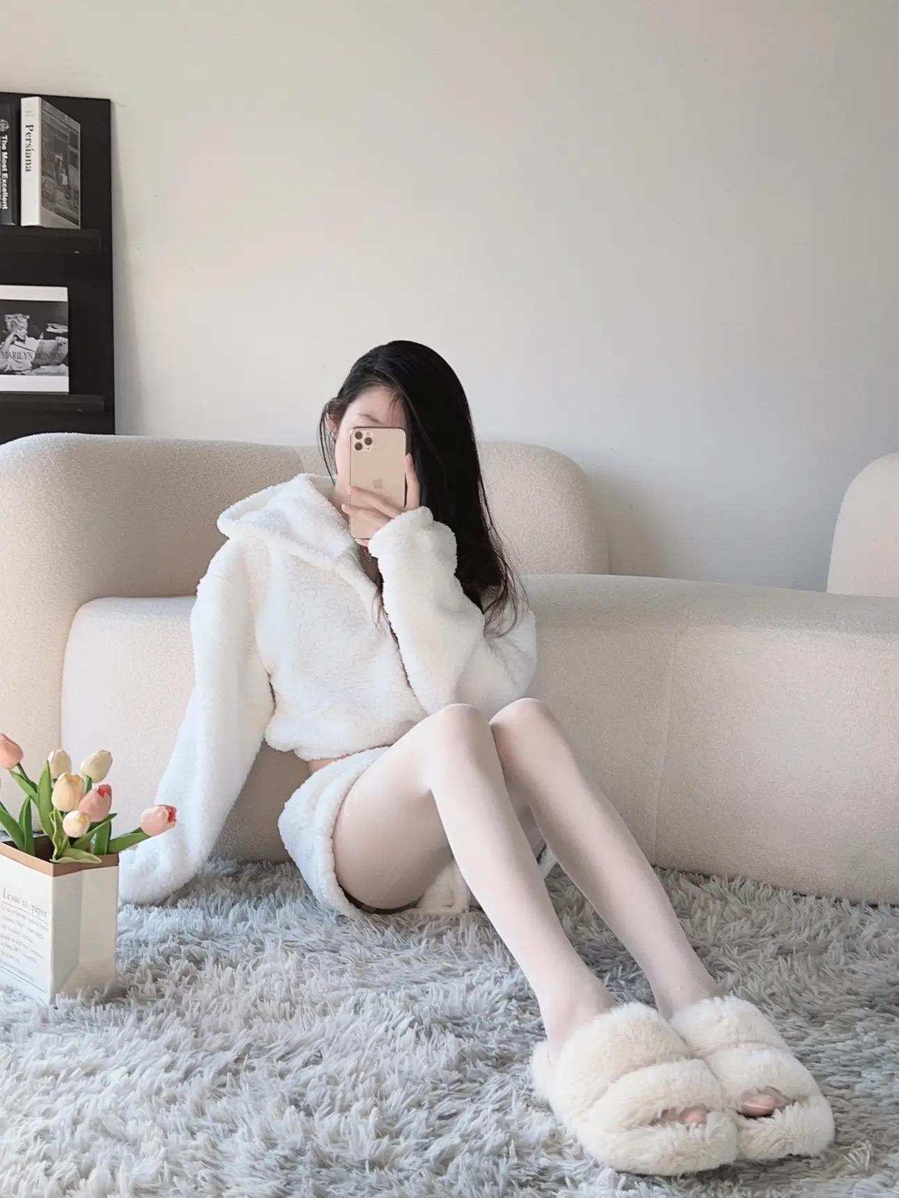 爱不需要反复触摸自己的原初本能