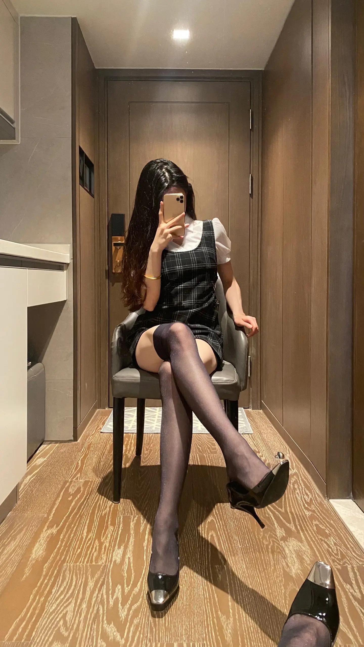 *春天已至 原味丝袜暖心陪伴