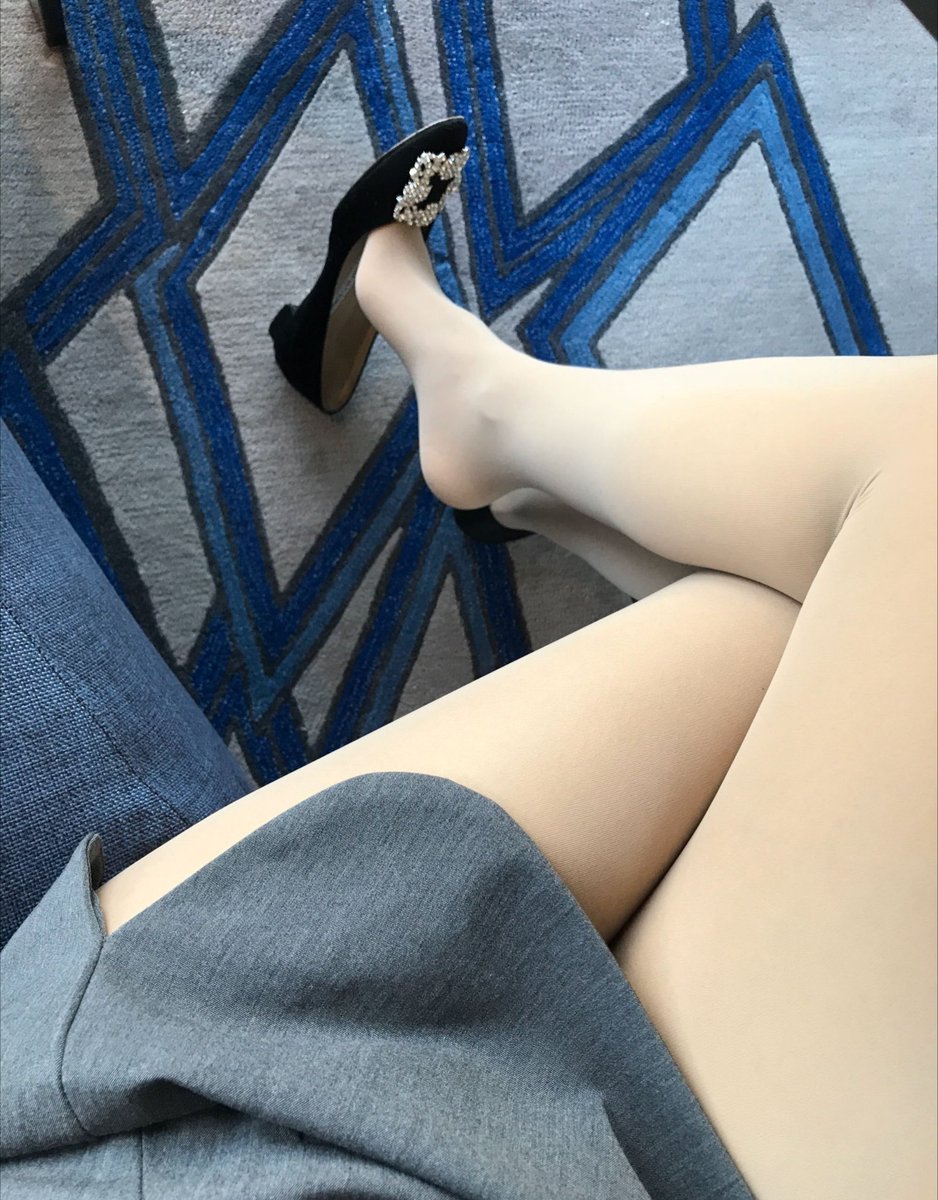 穿上原味丝袜 你就是我的专属双子座