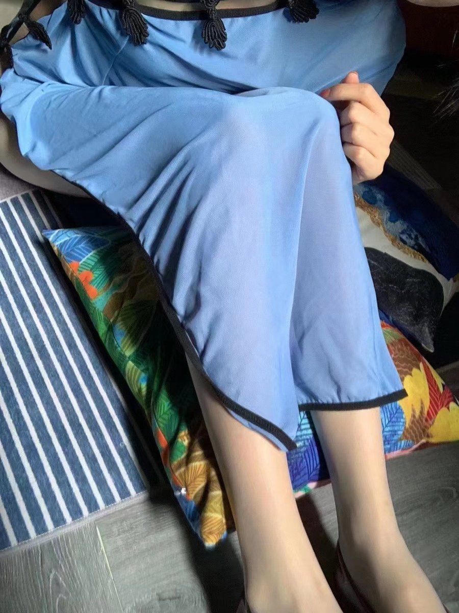 原味诱惑丝袜让你无法抗拒的魅力