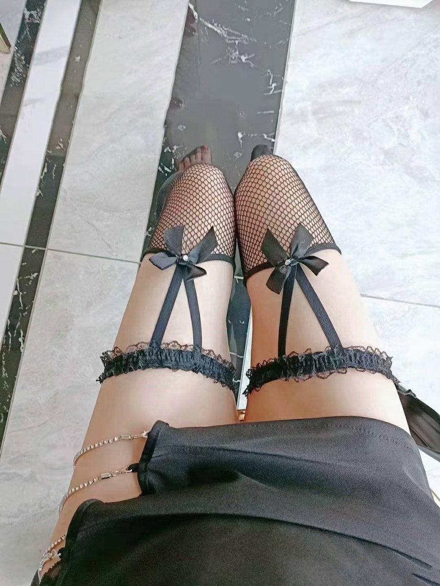 改写后原味丝袜诱惑美腿足感441