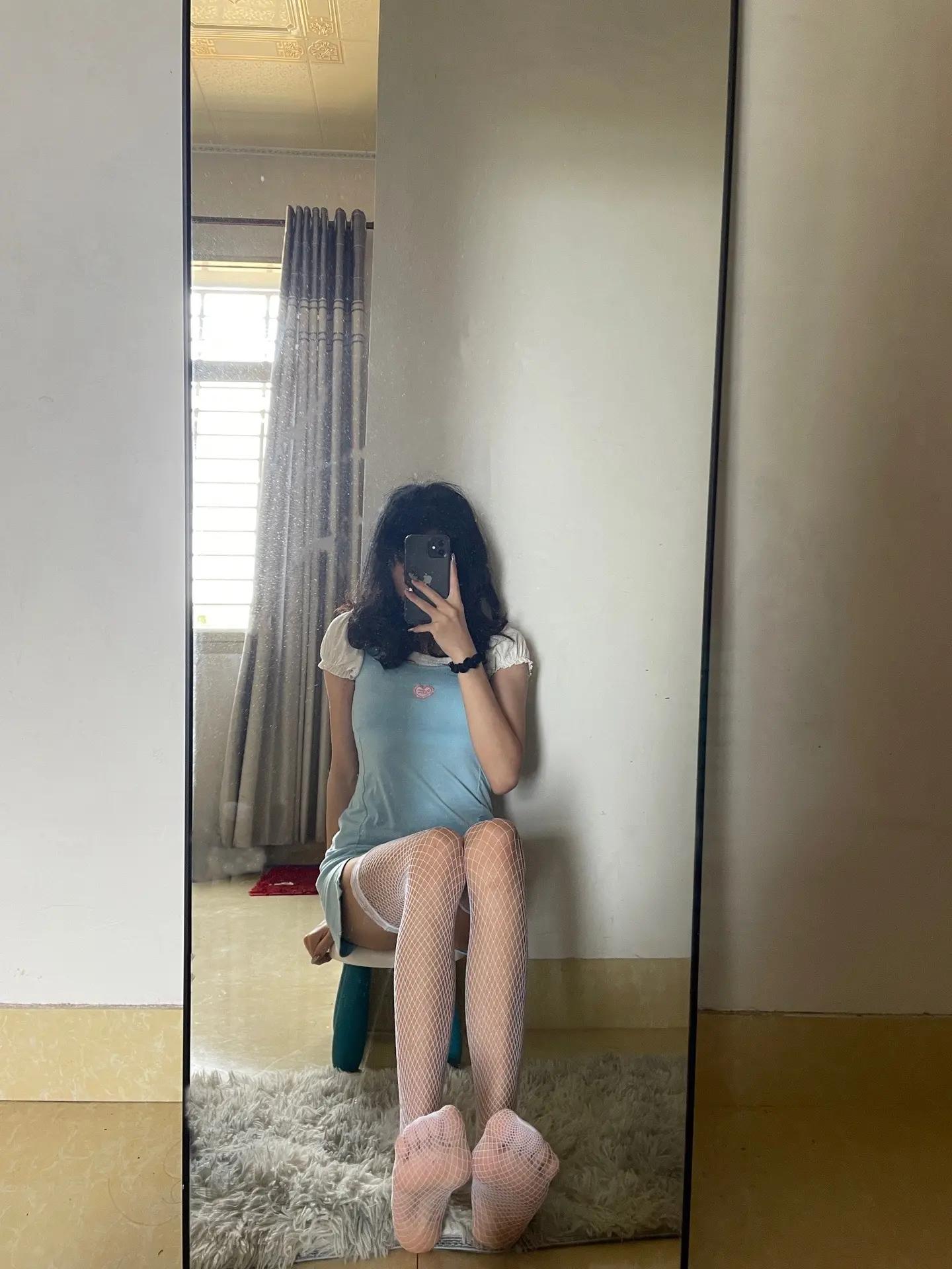 原味丝袜一穿腿精上线,美腿人人爱