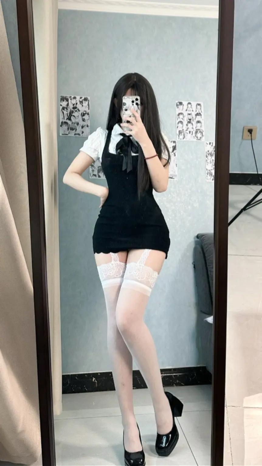 女人足交原味诱惑34