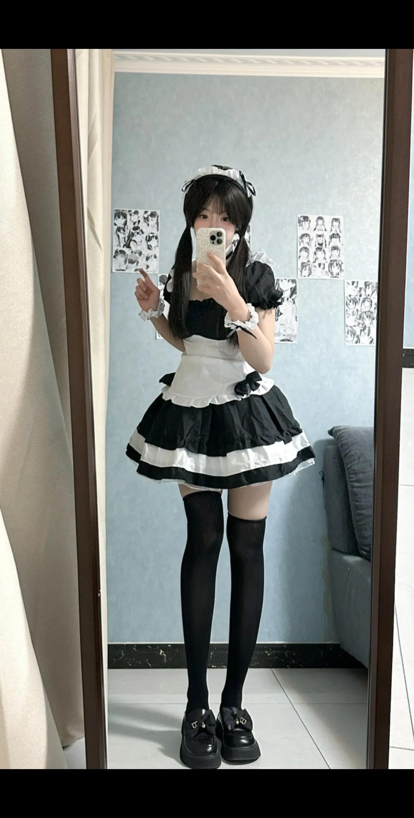 这双红色原味丝袜超有魅力!