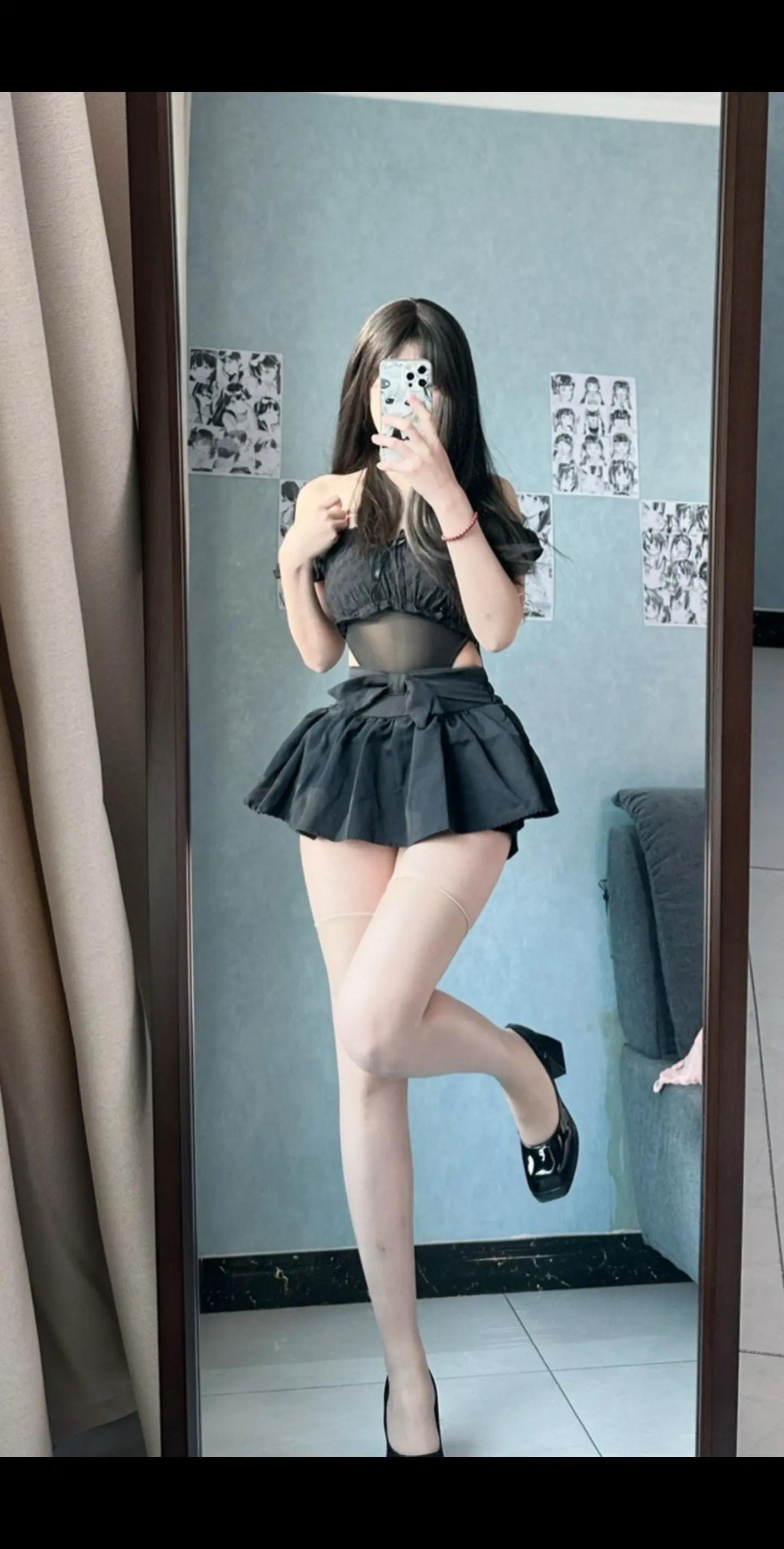 女人原味穿搭秘诀:夏天该有的样子,丝袜怎么穿最优雅?