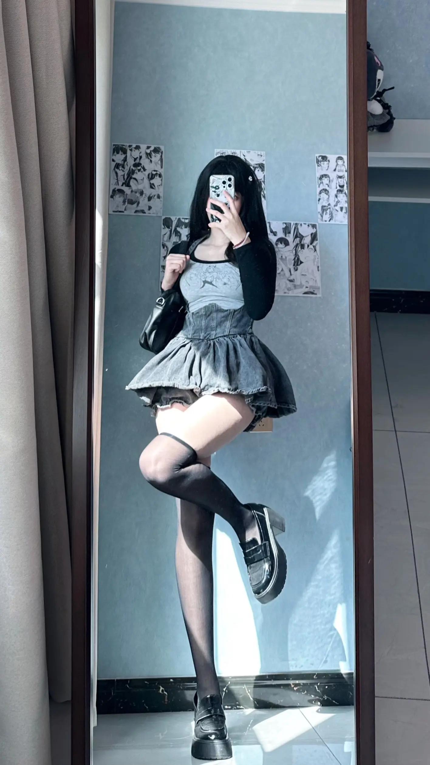 原味丝袜 足虾线 美腿 诱惑 臭脚 全部解决!