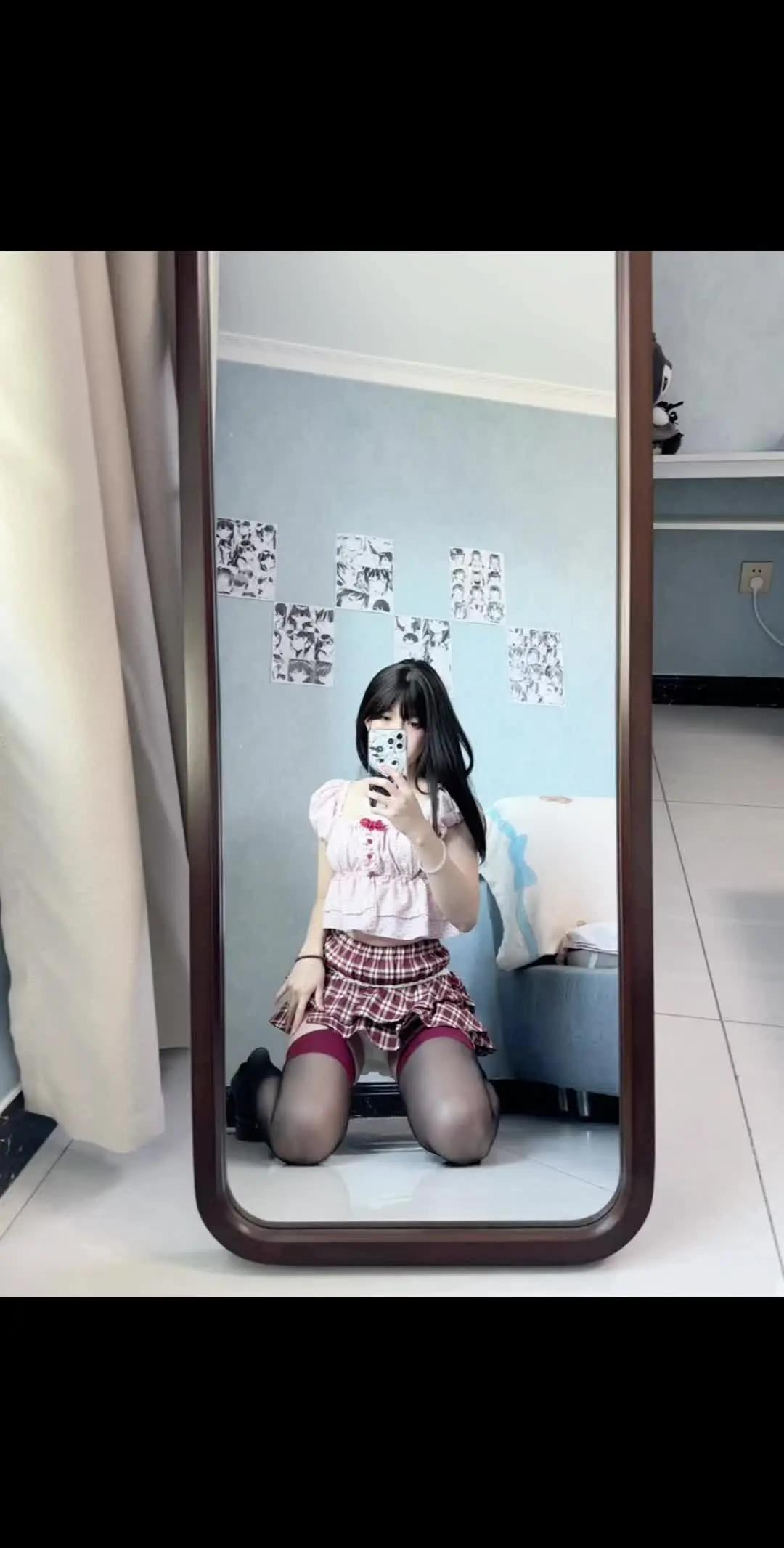 天生丽质难自弃,原味丝袜显本真