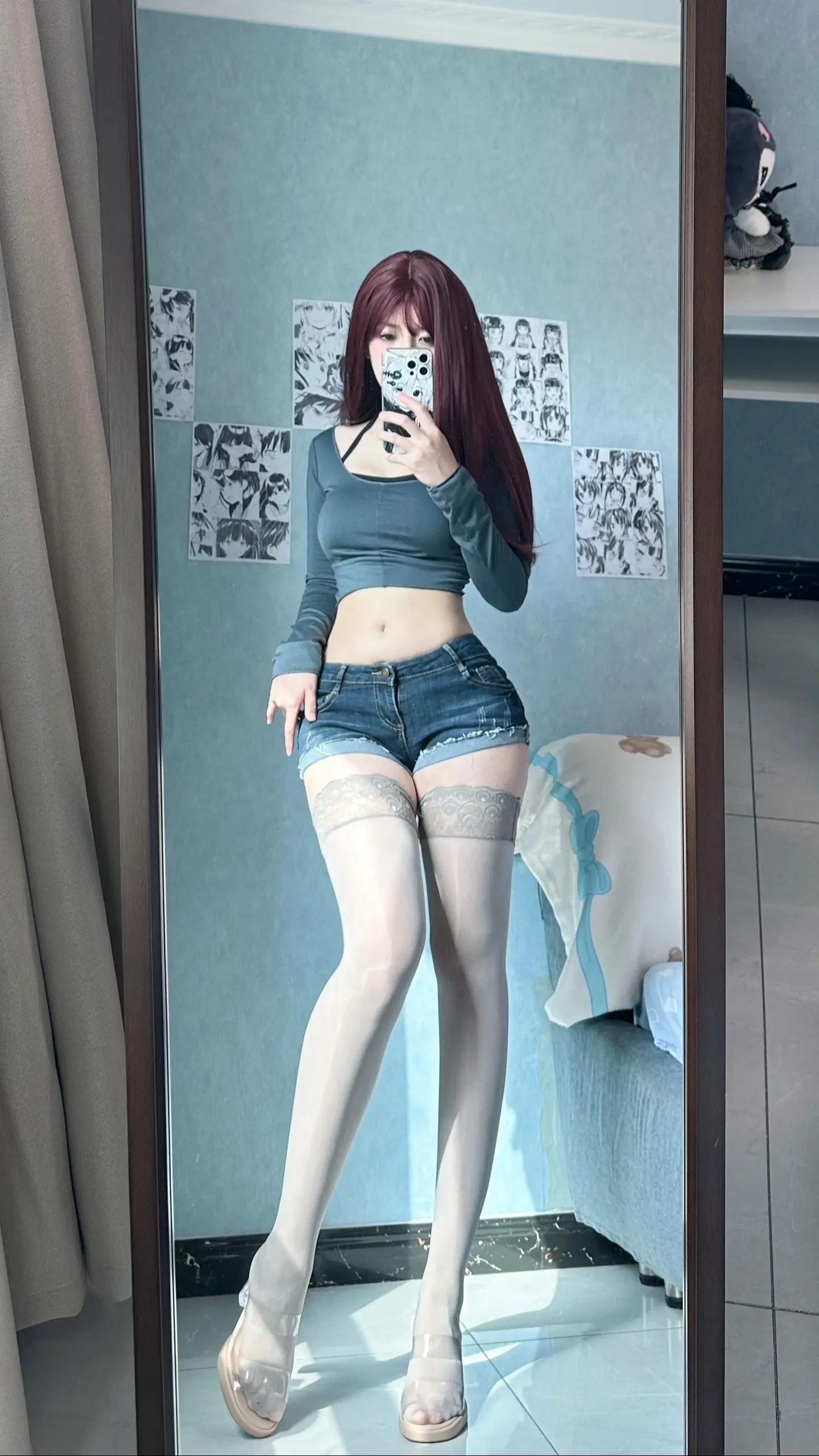 纯原女性用品 丝袜美腿诱惑(16个字符)