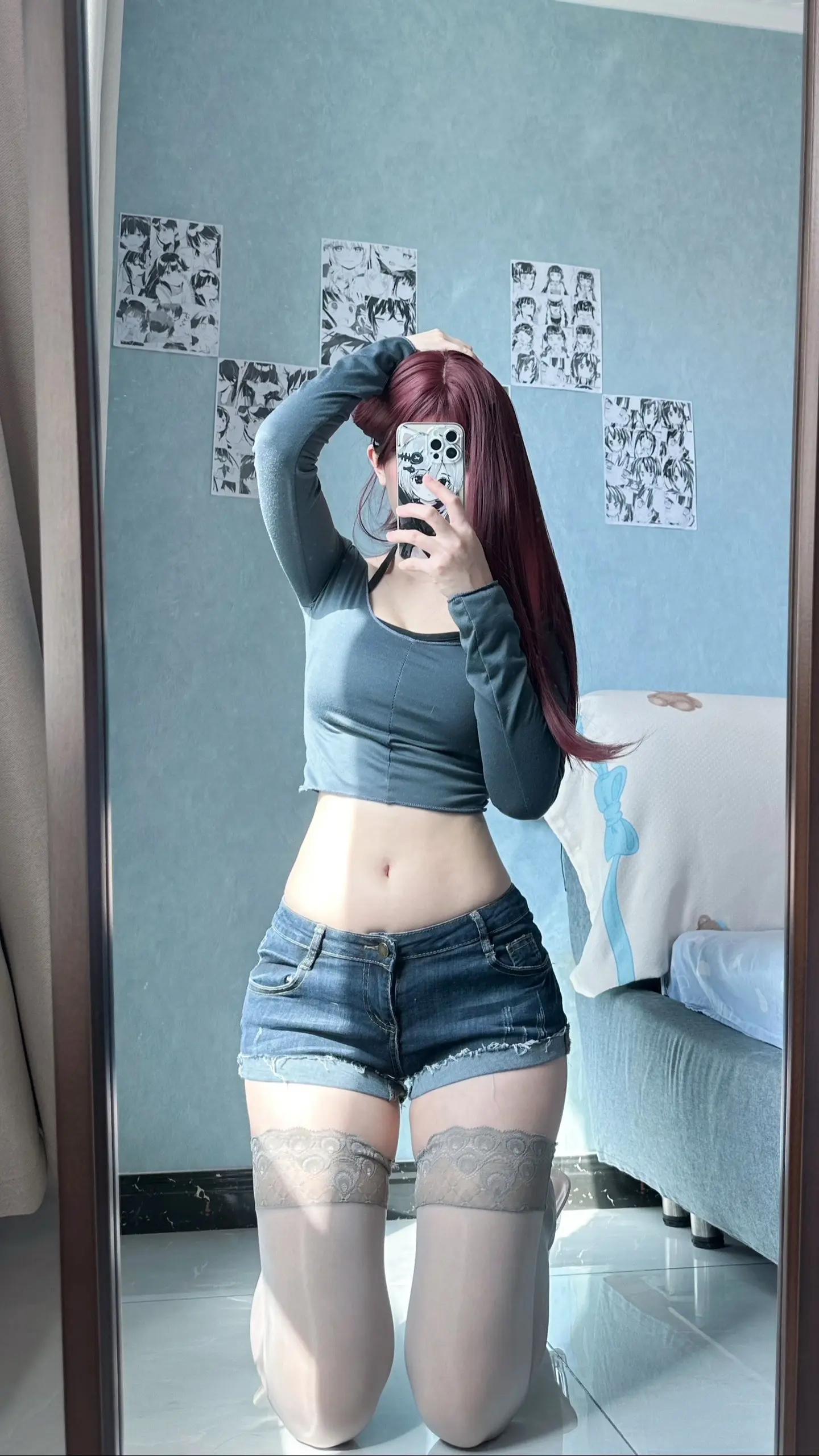 纯原女性用品 丝袜美腿诱惑(16个字符)