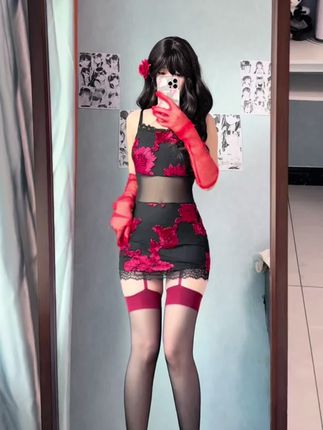 展现原始美 女性私密贴士黑丝与大长腿的诱惑