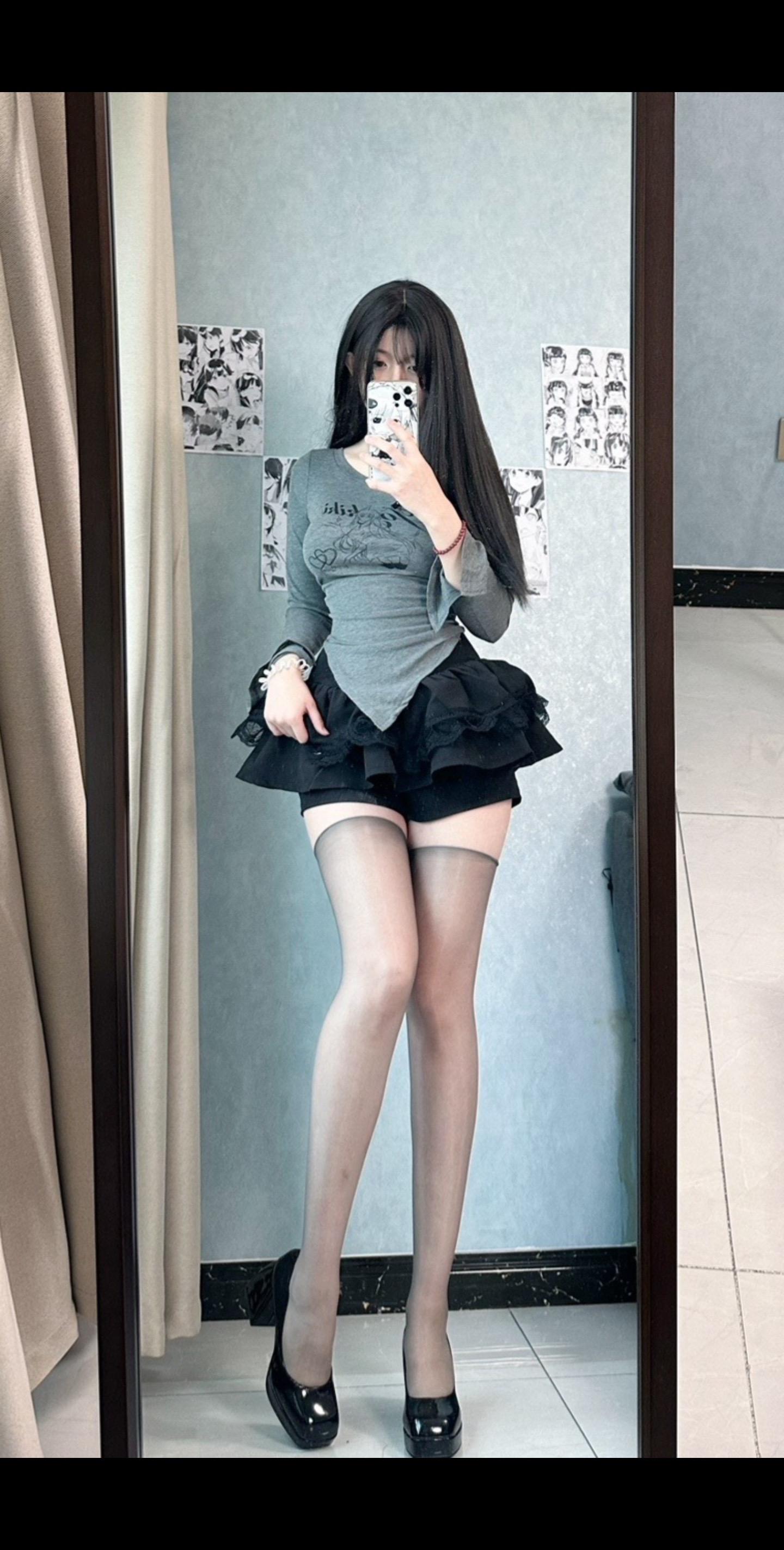 黑丝原味女神高跟脚链控制